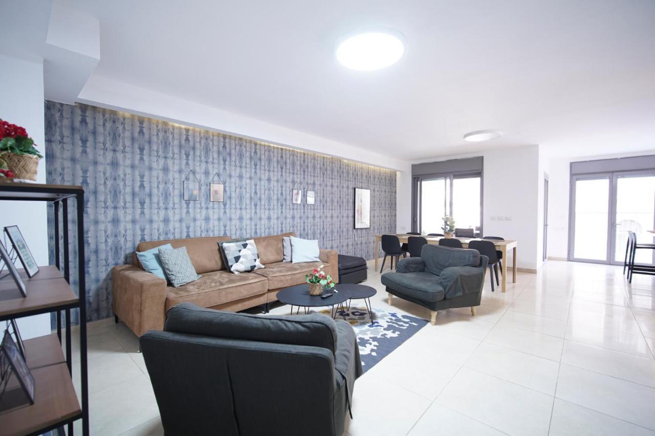 Harav Kuk Modern Apartment By Nimizz Baitulmaqdis Luaran gambar