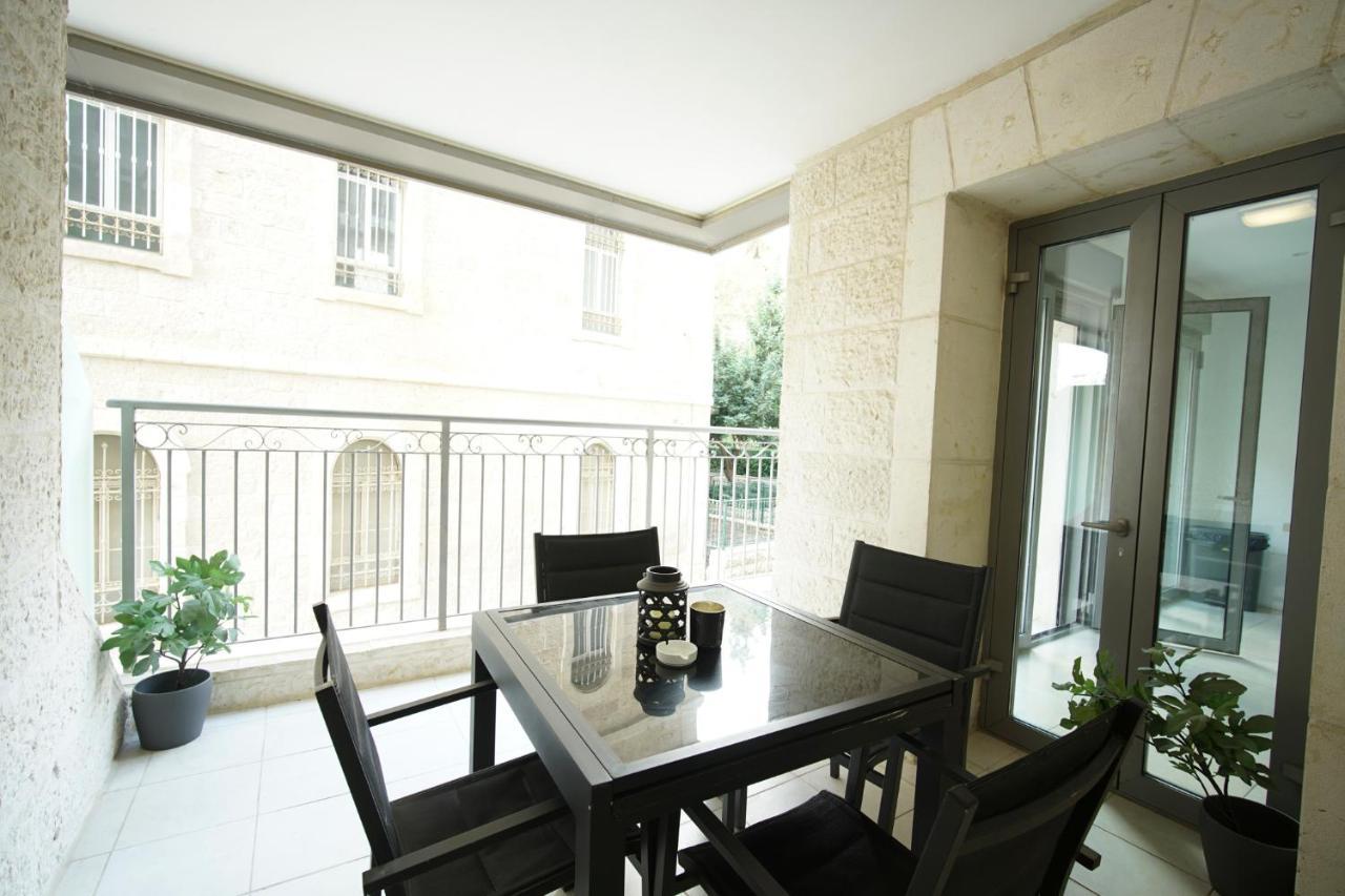 Harav Kuk Modern Apartment By Nimizz Baitulmaqdis Luaran gambar
