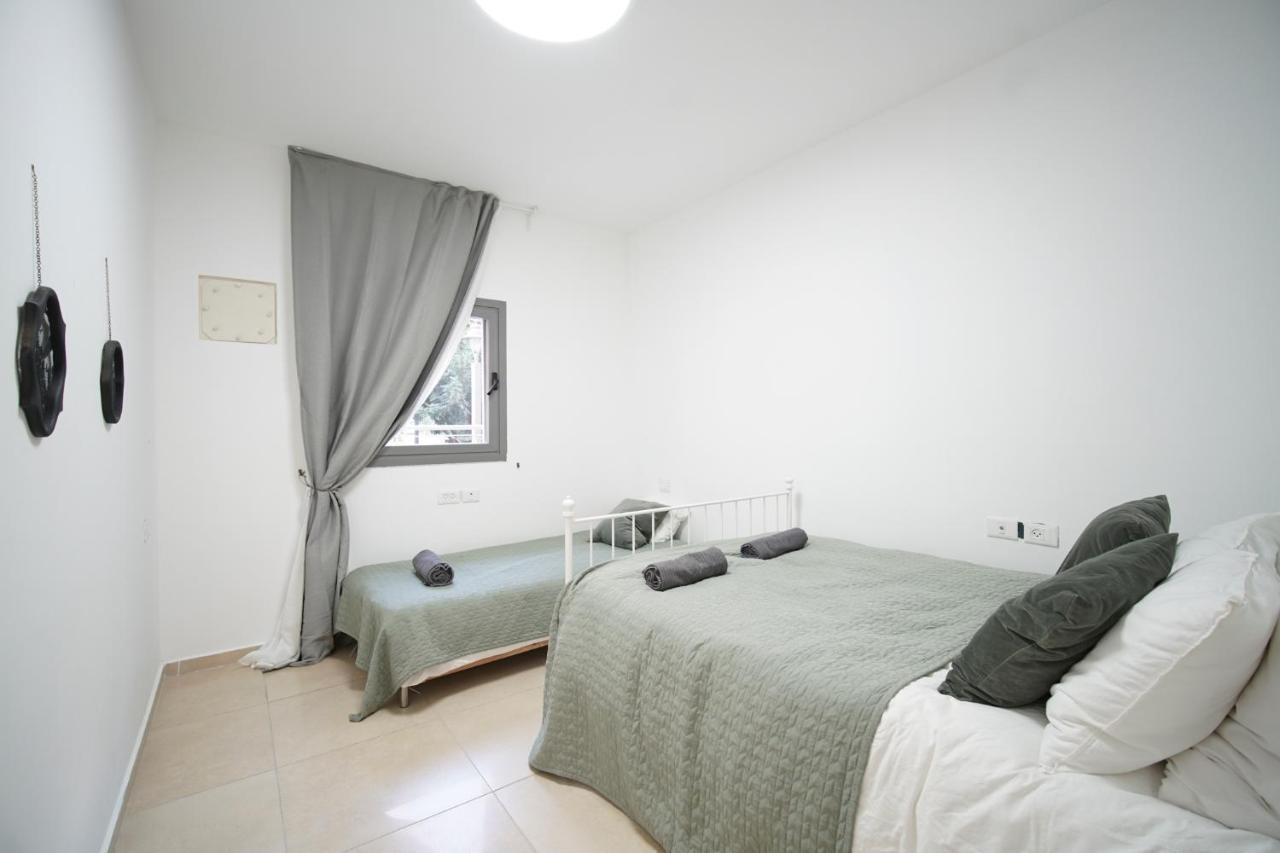 Harav Kuk Modern Apartment By Nimizz Baitulmaqdis Luaran gambar