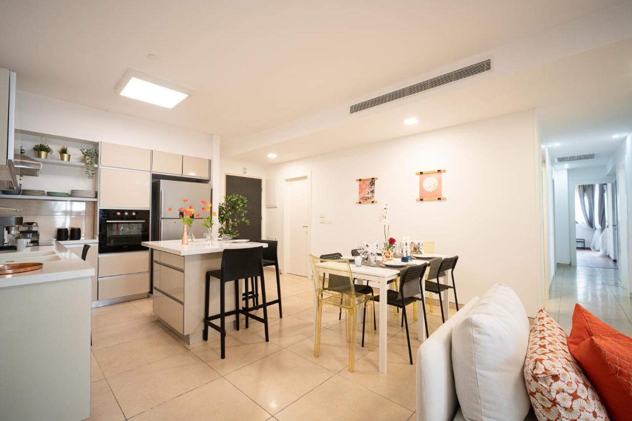 Harav Kuk Modern Apartment By Nimizz Baitulmaqdis Luaran gambar