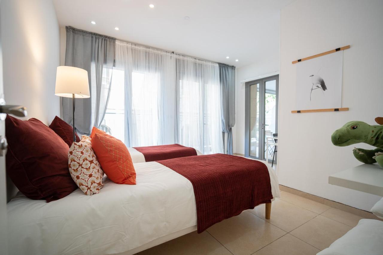 Harav Kuk Modern Apartment By Nimizz Baitulmaqdis Luaran gambar