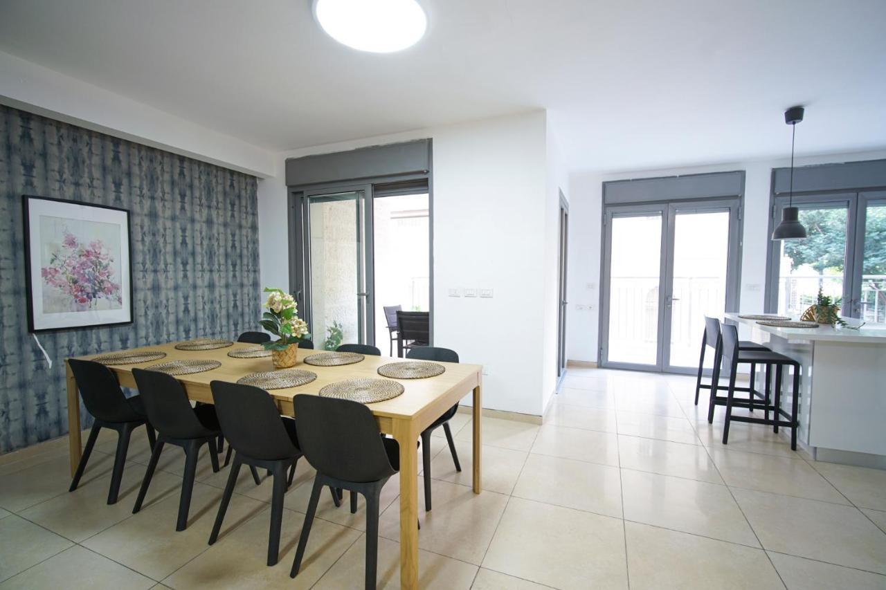 Harav Kuk Modern Apartment By Nimizz Baitulmaqdis Luaran gambar