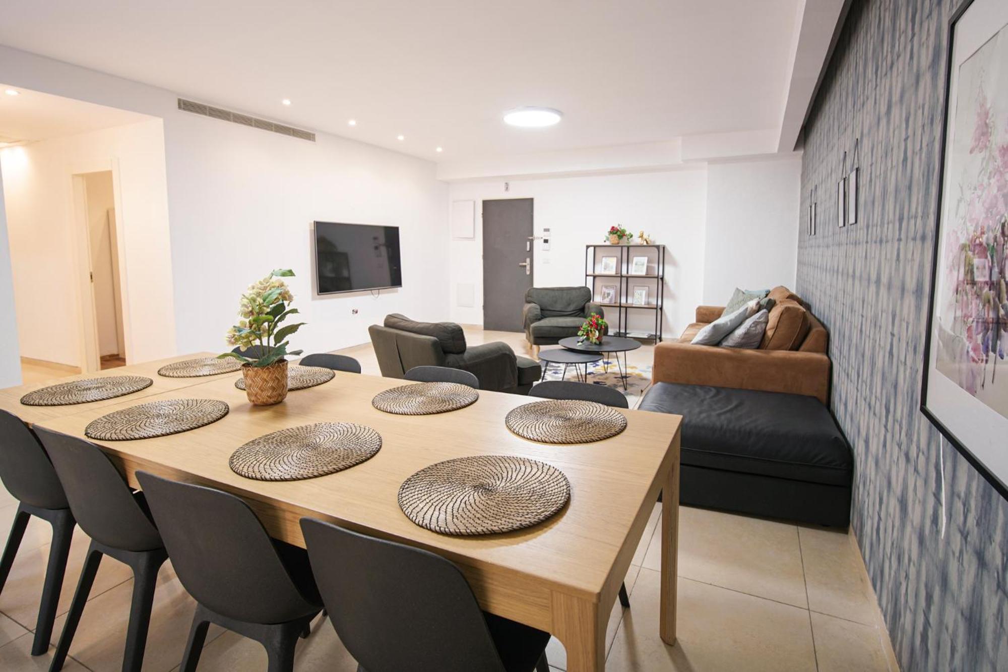 Harav Kuk Modern Apartment By Nimizz Baitulmaqdis Luaran gambar