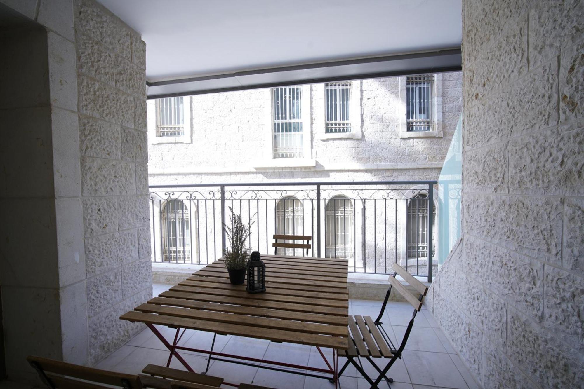 Harav Kuk Modern Apartment By Nimizz Baitulmaqdis Luaran gambar